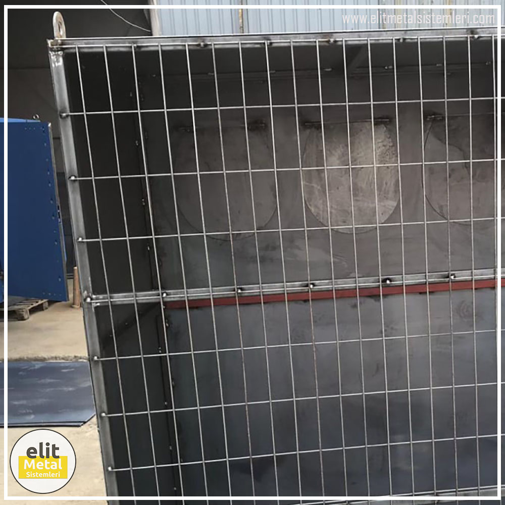 alüminyum çit sistemleri, alüminyum merdiven bariyeri, balkon alüminyum panel, paslanmaz alüminyum güvenlik, dayanıklı alüminyum korkuluk profili, cam panel balkon korkuluğu, temperli cam merdiven paneli, şeffaf cam güvenlik bariyeri, paslanmaz cam bağlantı elemanları, dekoratif cam panel çözümleri, ferforje balkon bariyeri, el işçiliği ferforje panel, özel tasarım ferforje güvenlik, ferforje dış alan koruma, dayanıklı ferforje çit, lazer kesim metal panel, desenli lazer kesim korkuluk, lazer teknoloji ile üretilmiş korkuluk, özel motifli lazer panel, dekoratif lazer metal bariyer, galvaniz mesh panel çit, sanayi tipi mesh güvenlik, tel örgü panel uygulaması, otopark güvenlik paneli, balkon tel panel çözümü, pleksi merdiven paneli, şeffaf pleksi bariyer, dayanıklı pleksi korkuluk, iç mekân pleksi uygulaması, alüminyum duvar tutamaç, merdiven alüminyum tutamak, dayanıklı duvar destek aparatı, motorlu otomatik tente sistemi, açılır kapanır pergole uygulaması, uzaktan kumandalı pergole, motorlu kepenk sistemi, güvenlikli otomatik kepenk, alüminyum çerçeveli kış bahçesi, camlı teras kış bahçesi, kompozit panel dış cephe, alüminyum kaplamalı kompozit panel