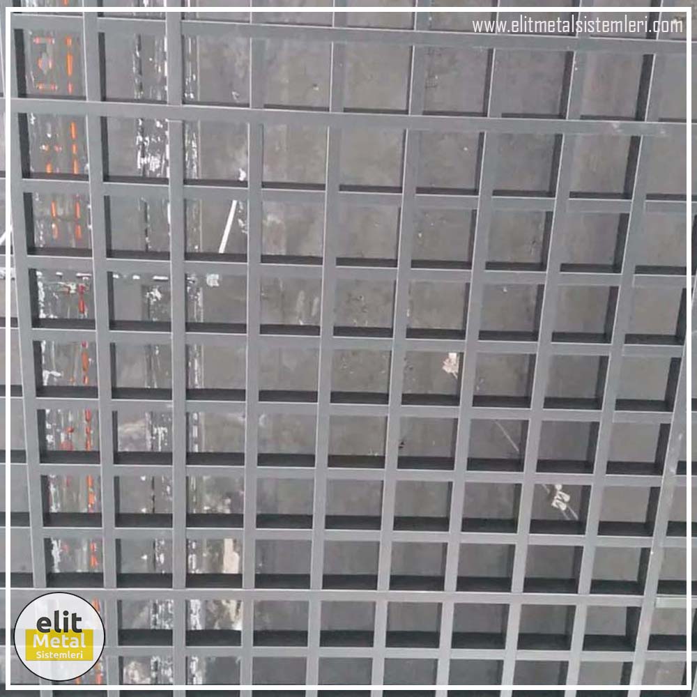 alüminyum çit sistemleri, alüminyum merdiven bariyeri, balkon alüminyum panel, paslanmaz alüminyum güvenlik, dayanıklı alüminyum korkuluk profili, cam panel balkon korkuluğu, temperli cam merdiven paneli, şeffaf cam güvenlik bariyeri, paslanmaz cam bağlantı elemanları, dekoratif cam panel çözümleri, ferforje balkon bariyeri, el işçiliği ferforje panel, özel tasarım ferforje güvenlik, ferforje dış alan koruma, dayanıklı ferforje çit, lazer kesim metal panel, desenli lazer kesim korkuluk, lazer teknoloji ile üretilmiş korkuluk, özel motifli lazer panel, dekoratif lazer metal bariyer, galvaniz mesh panel çit, sanayi tipi mesh güvenlik, tel örgü panel uygulaması, otopark güvenlik paneli, balkon tel panel çözümü, pleksi merdiven paneli, şeffaf pleksi bariyer, dayanıklı pleksi korkuluk, iç mekân pleksi uygulaması, alüminyum duvar tutamaç, merdiven alüminyum tutamak, dayanıklı duvar destek aparatı, motorlu otomatik tente sistemi, açılır kapanır pergole uygulaması, uzaktan kumandalı pergole, motorlu kepenk sistemi, güvenlikli otomatik kepenk, alüminyum çerçeveli kış bahçesi, camlı teras kış bahçesi, kompozit panel dış cephe, alüminyum kaplamalı kompozit panel