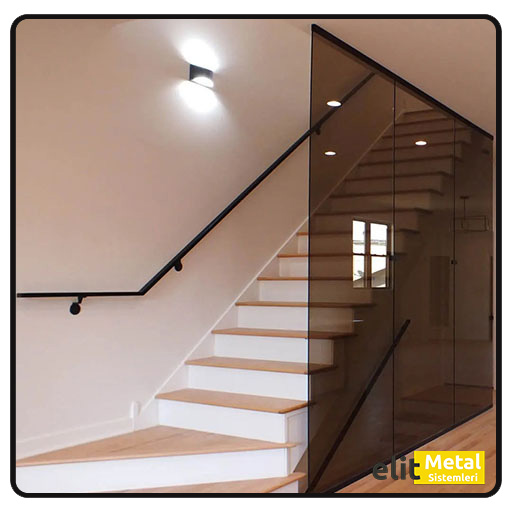 alüminyum duvar tutamacı sistemleri, merdiven alüminyum tutamaç, güvenlik amaçlı duvar tutamaç, paslanmaz alüminyum tutamaç, dayanıklı duvar destek aparatı, iç mekân alüminyum tutamaç montajı, dekoratif duvar tutamaç çözümleri, estetik alüminyum tutamak, merdiven güvenlik tutamaçları, alüminyum tırabzan tutamacı, özel ölçü duvar tutamaçları, hafif alüminyum tutamaç profili, duvar montaj alüminyum sistemleri, el ile kavrama tutamaçları, bina içi güvenlik tutamaç, alüminyum tutamaç aksesuarları, uzun ömürlü duvar tutamacı, kolay montaj alüminyum tutamaç, modern görünüm duvar tutamaç, alüminyum merdiven destek sistemi