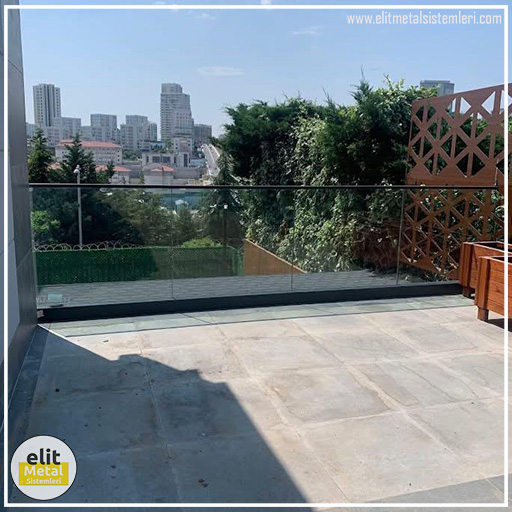 alüminyum çit sistemleri, alüminyum merdiven bariyeri, balkon alüminyum panel, paslanmaz alüminyum güvenlik, dayanıklı alüminyum korkuluk profili, cam panel balkon korkuluğu, temperli cam merdiven paneli, şeffaf cam güvenlik bariyeri, paslanmaz cam bağlantı elemanları, dekoratif cam panel çözümleri, ferforje balkon bariyeri, el işçiliği ferforje panel, özel tasarım ferforje güvenlik, ferforje dış alan koruma, dayanıklı ferforje çit, lazer kesim metal panel, desenli lazer kesim korkuluk, lazer teknoloji ile üretilmiş korkuluk, özel motifli lazer panel, dekoratif lazer metal bariyer, galvaniz mesh panel çit, sanayi tipi mesh güvenlik, tel örgü panel uygulaması, otopark güvenlik paneli, balkon tel panel çözümü, pleksi merdiven paneli, şeffaf pleksi bariyer, dayanıklı pleksi korkuluk, iç mekân pleksi uygulaması, alüminyum duvar tutamaç, merdiven alüminyum tutamak, dayanıklı duvar destek aparatı, motorlu otomatik tente sistemi, açılır kapanır pergole uygulaması, uzaktan kumandalı pergole, motorlu kepenk sistemi, güvenlikli otomatik kepenk, alüminyum çerçeveli kış bahçesi, camlı teras kış bahçesi, kompozit panel dış cephe, alüminyum kaplamalı kompozit panel