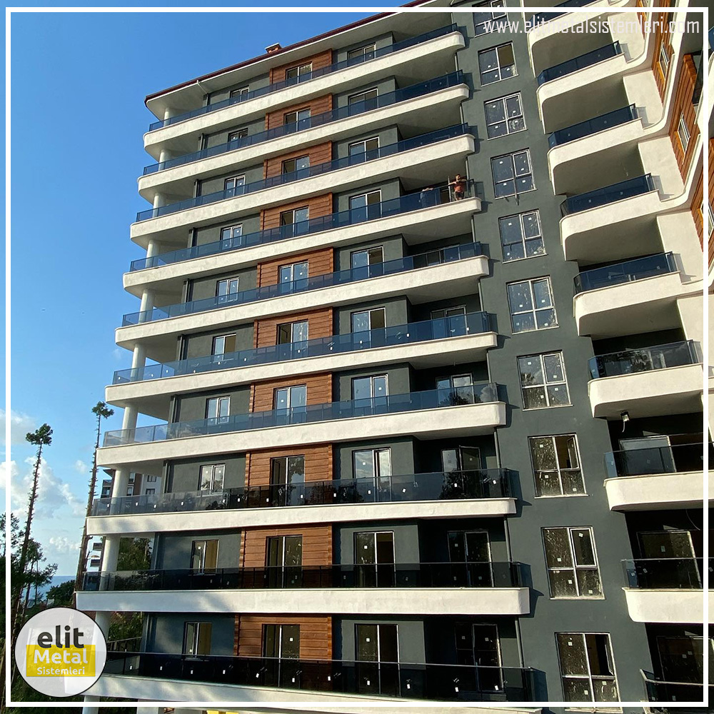 alüminyum çit sistemleri, alüminyum merdiven bariyeri, balkon alüminyum panel, paslanmaz alüminyum güvenlik, dayanıklı alüminyum korkuluk profili, cam panel balkon korkuluğu, temperli cam merdiven paneli, şeffaf cam güvenlik bariyeri, paslanmaz cam bağlantı elemanları, dekoratif cam panel çözümleri, ferforje balkon bariyeri, el işçiliği ferforje panel, özel tasarım ferforje güvenlik, ferforje dış alan koruma, dayanıklı ferforje çit, lazer kesim metal panel, desenli lazer kesim korkuluk, lazer teknoloji ile üretilmiş korkuluk, özel motifli lazer panel, dekoratif lazer metal bariyer, galvaniz mesh panel çit, sanayi tipi mesh güvenlik, tel örgü panel uygulaması, otopark güvenlik paneli, balkon tel panel çözümü, pleksi merdiven paneli, şeffaf pleksi bariyer, dayanıklı pleksi korkuluk, iç mekân pleksi uygulaması, alüminyum duvar tutamaç, merdiven alüminyum tutamak, dayanıklı duvar destek aparatı, motorlu otomatik tente sistemi, açılır kapanır pergole uygulaması, uzaktan kumandalı pergole, motorlu kepenk sistemi, güvenlikli otomatik kepenk, alüminyum çerçeveli kış bahçesi, camlı teras kış bahçesi, kompozit panel dış cephe, alüminyum kaplamalı kompozit panel