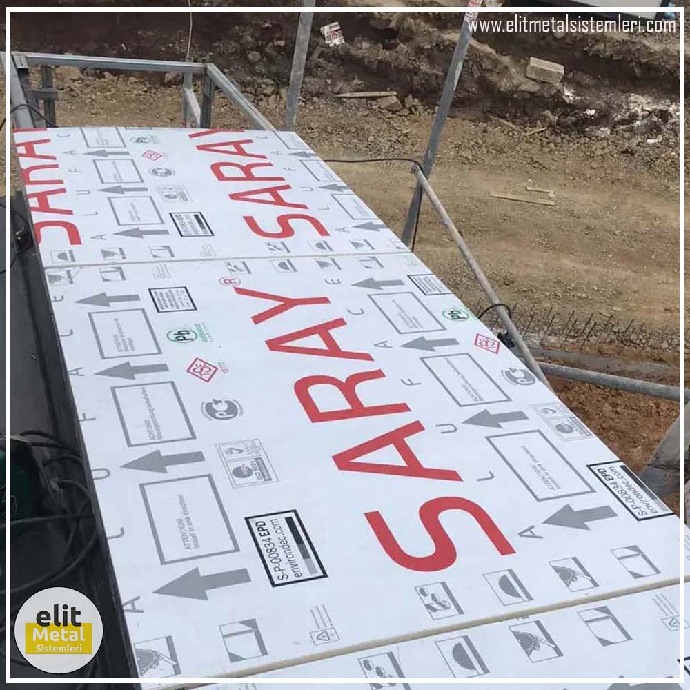 alüminyum çit sistemleri, alüminyum merdiven bariyeri, balkon alüminyum panel, paslanmaz alüminyum güvenlik, dayanıklı alüminyum korkuluk profili, cam panel balkon korkuluğu, temperli cam merdiven paneli, şeffaf cam güvenlik bariyeri, paslanmaz cam bağlantı elemanları, dekoratif cam panel çözümleri, ferforje balkon bariyeri, el işçiliği ferforje panel, özel tasarım ferforje güvenlik, ferforje dış alan koruma, dayanıklı ferforje çit, lazer kesim metal panel, desenli lazer kesim korkuluk, lazer teknoloji ile üretilmiş korkuluk, özel motifli lazer panel, dekoratif lazer metal bariyer, galvaniz mesh panel çit, sanayi tipi mesh güvenlik, tel örgü panel uygulaması, otopark güvenlik paneli, balkon tel panel çözümü, pleksi merdiven paneli, şeffaf pleksi bariyer, dayanıklı pleksi korkuluk, iç mekân pleksi uygulaması, alüminyum duvar tutamaç, merdiven alüminyum tutamak, dayanıklı duvar destek aparatı, motorlu otomatik tente sistemi, açılır kapanır pergole uygulaması, uzaktan kumandalı pergole, motorlu kepenk sistemi, güvenlikli otomatik kepenk, alüminyum çerçeveli kış bahçesi, camlı teras kış bahçesi, kompozit panel dış cephe, alüminyum kaplamalı kompozit panel