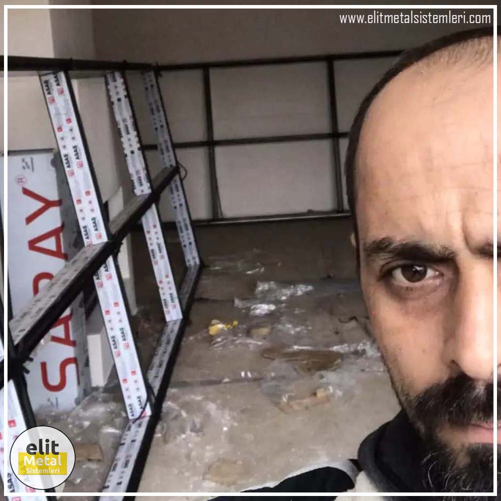 alüminyum çit sistemleri, alüminyum merdiven bariyeri, balkon alüminyum panel, paslanmaz alüminyum güvenlik, dayanıklı alüminyum korkuluk profili, cam panel balkon korkuluğu, temperli cam merdiven paneli, şeffaf cam güvenlik bariyeri, paslanmaz cam bağlantı elemanları, dekoratif cam panel çözümleri, ferforje balkon bariyeri, el işçiliği ferforje panel, özel tasarım ferforje güvenlik, ferforje dış alan koruma, dayanıklı ferforje çit, lazer kesim metal panel, desenli lazer kesim korkuluk, lazer teknoloji ile üretilmiş korkuluk, özel motifli lazer panel, dekoratif lazer metal bariyer, galvaniz mesh panel çit, sanayi tipi mesh güvenlik, tel örgü panel uygulaması, otopark güvenlik paneli, balkon tel panel çözümü, pleksi merdiven paneli, şeffaf pleksi bariyer, dayanıklı pleksi korkuluk, iç mekân pleksi uygulaması, alüminyum duvar tutamaç, merdiven alüminyum tutamak, dayanıklı duvar destek aparatı, motorlu otomatik tente sistemi, açılır kapanır pergole uygulaması, uzaktan kumandalı pergole, motorlu kepenk sistemi, güvenlikli otomatik kepenk, alüminyum çerçeveli kış bahçesi, camlı teras kış bahçesi, kompozit panel dış cephe, alüminyum kaplamalı kompozit panel