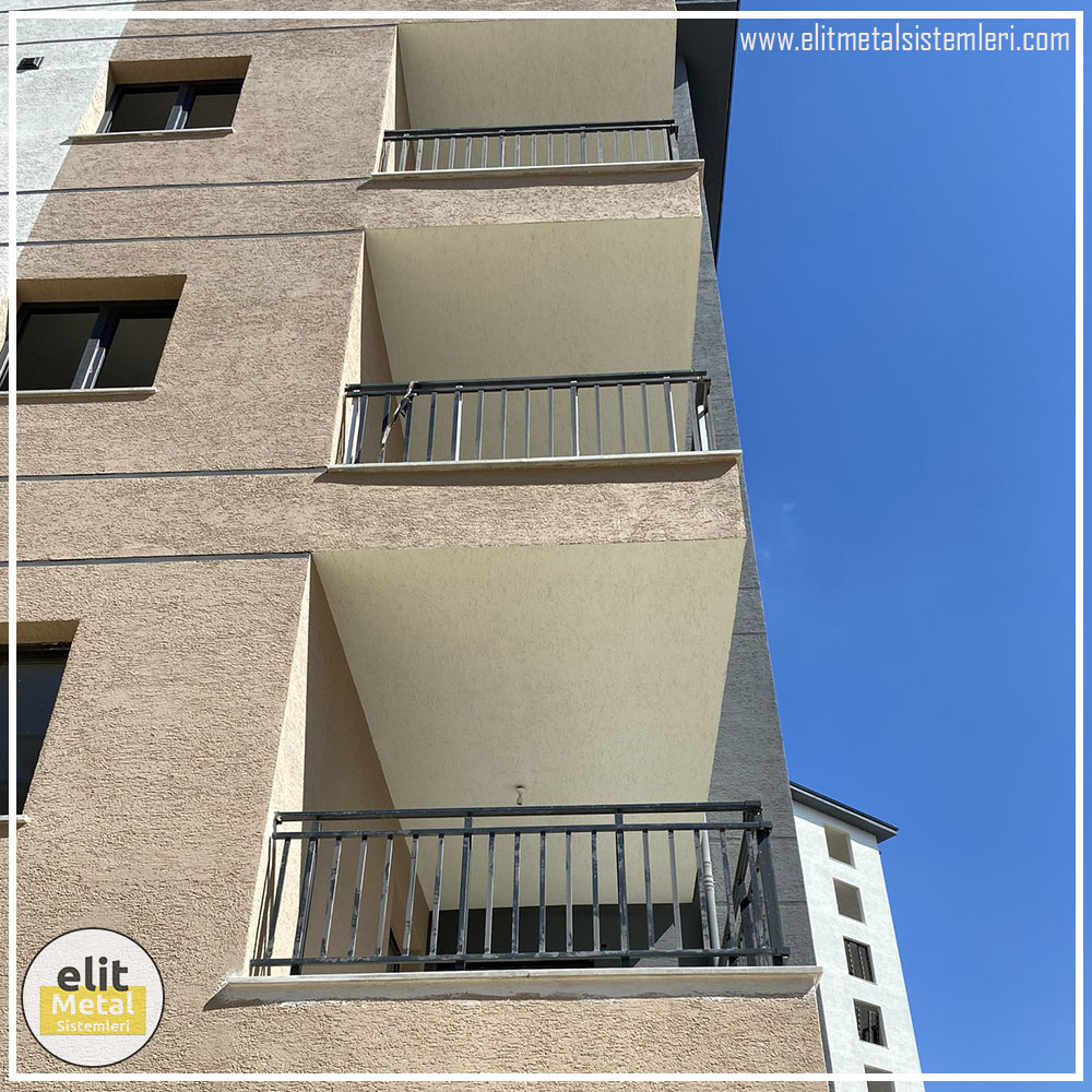 alüminyum çit sistemleri, alüminyum merdiven bariyeri, balkon alüminyum panel, paslanmaz alüminyum güvenlik, dayanıklı alüminyum korkuluk profili, cam panel balkon korkuluğu, temperli cam merdiven paneli, şeffaf cam güvenlik bariyeri, paslanmaz cam bağlantı elemanları, dekoratif cam panel çözümleri, ferforje balkon bariyeri, el işçiliği ferforje panel, özel tasarım ferforje güvenlik, ferforje dış alan koruma, dayanıklı ferforje çit, lazer kesim metal panel, desenli lazer kesim korkuluk, lazer teknoloji ile üretilmiş korkuluk, özel motifli lazer panel, dekoratif lazer metal bariyer, galvaniz mesh panel çit, sanayi tipi mesh güvenlik, tel örgü panel uygulaması, otopark güvenlik paneli, balkon tel panel çözümü, pleksi merdiven paneli, şeffaf pleksi bariyer, dayanıklı pleksi korkuluk, iç mekân pleksi uygulaması, alüminyum duvar tutamaç, merdiven alüminyum tutamak, dayanıklı duvar destek aparatı, motorlu otomatik tente sistemi, açılır kapanır pergole uygulaması, uzaktan kumandalı pergole, motorlu kepenk sistemi, güvenlikli otomatik kepenk, alüminyum çerçeveli kış bahçesi, camlı teras kış bahçesi, kompozit panel dış cephe, alüminyum kaplamalı kompozit panel