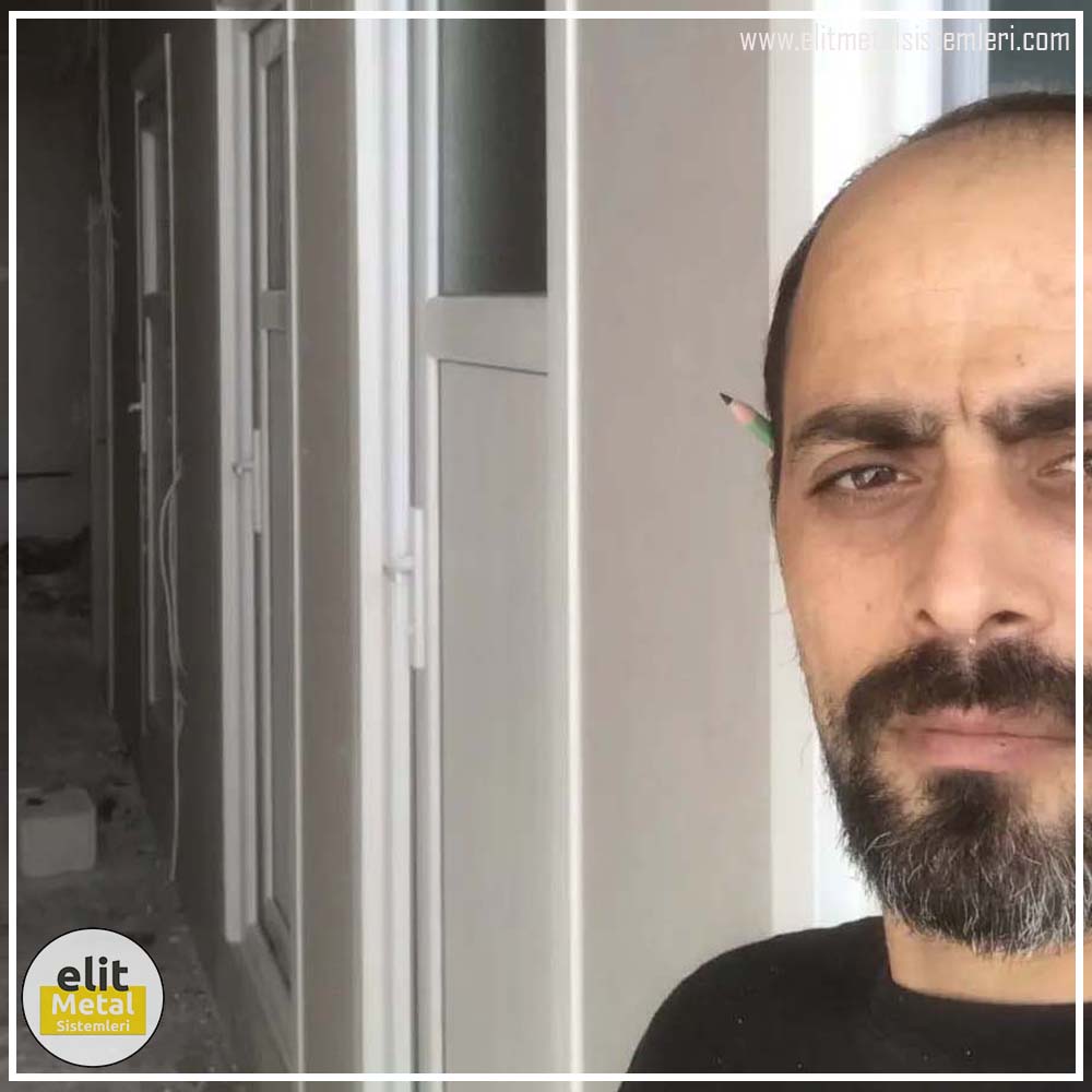 alüminyum çit sistemleri, alüminyum merdiven bariyeri, balkon alüminyum panel, paslanmaz alüminyum güvenlik, dayanıklı alüminyum korkuluk profili, cam panel balkon korkuluğu, temperli cam merdiven paneli, şeffaf cam güvenlik bariyeri, paslanmaz cam bağlantı elemanları, dekoratif cam panel çözümleri, ferforje balkon bariyeri, el işçiliği ferforje panel, özel tasarım ferforje güvenlik, ferforje dış alan koruma, dayanıklı ferforje çit, lazer kesim metal panel, desenli lazer kesim korkuluk, lazer teknoloji ile üretilmiş korkuluk, özel motifli lazer panel, dekoratif lazer metal bariyer, galvaniz mesh panel çit, sanayi tipi mesh güvenlik, tel örgü panel uygulaması, otopark güvenlik paneli, balkon tel panel çözümü, pleksi merdiven paneli, şeffaf pleksi bariyer, dayanıklı pleksi korkuluk, iç mekân pleksi uygulaması, alüminyum duvar tutamaç, merdiven alüminyum tutamak, dayanıklı duvar destek aparatı, motorlu otomatik tente sistemi, açılır kapanır pergole uygulaması, uzaktan kumandalı pergole, motorlu kepenk sistemi, güvenlikli otomatik kepenk, alüminyum çerçeveli kış bahçesi, camlı teras kış bahçesi, kompozit panel dış cephe, alüminyum kaplamalı kompozit panel