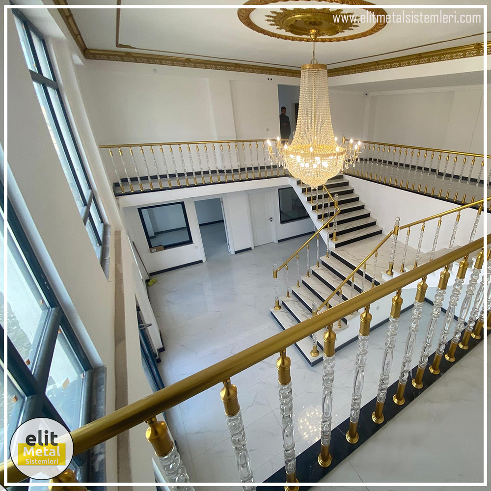 alüminyum çit sistemleri, alüminyum merdiven bariyeri, balkon alüminyum panel, paslanmaz alüminyum güvenlik, dayanıklı alüminyum korkuluk profili, cam panel balkon korkuluğu, temperli cam merdiven paneli, şeffaf cam güvenlik bariyeri, paslanmaz cam bağlantı elemanları, dekoratif cam panel çözümleri, ferforje balkon bariyeri, el işçiliği ferforje panel, özel tasarım ferforje güvenlik, ferforje dış alan koruma, dayanıklı ferforje çit, lazer kesim metal panel, desenli lazer kesim korkuluk, lazer teknoloji ile üretilmiş korkuluk, özel motifli lazer panel, dekoratif lazer metal bariyer, galvaniz mesh panel çit, sanayi tipi mesh güvenlik, tel örgü panel uygulaması, otopark güvenlik paneli, balkon tel panel çözümü, pleksi merdiven paneli, şeffaf pleksi bariyer, dayanıklı pleksi korkuluk, iç mekân pleksi uygulaması, alüminyum duvar tutamaç, merdiven alüminyum tutamak, dayanıklı duvar destek aparatı, motorlu otomatik tente sistemi, açılır kapanır pergole uygulaması, uzaktan kumandalı pergole, motorlu kepenk sistemi, güvenlikli otomatik kepenk, alüminyum çerçeveli kış bahçesi, camlı teras kış bahçesi, kompozit panel dış cephe, alüminyum kaplamalı kompozit panel