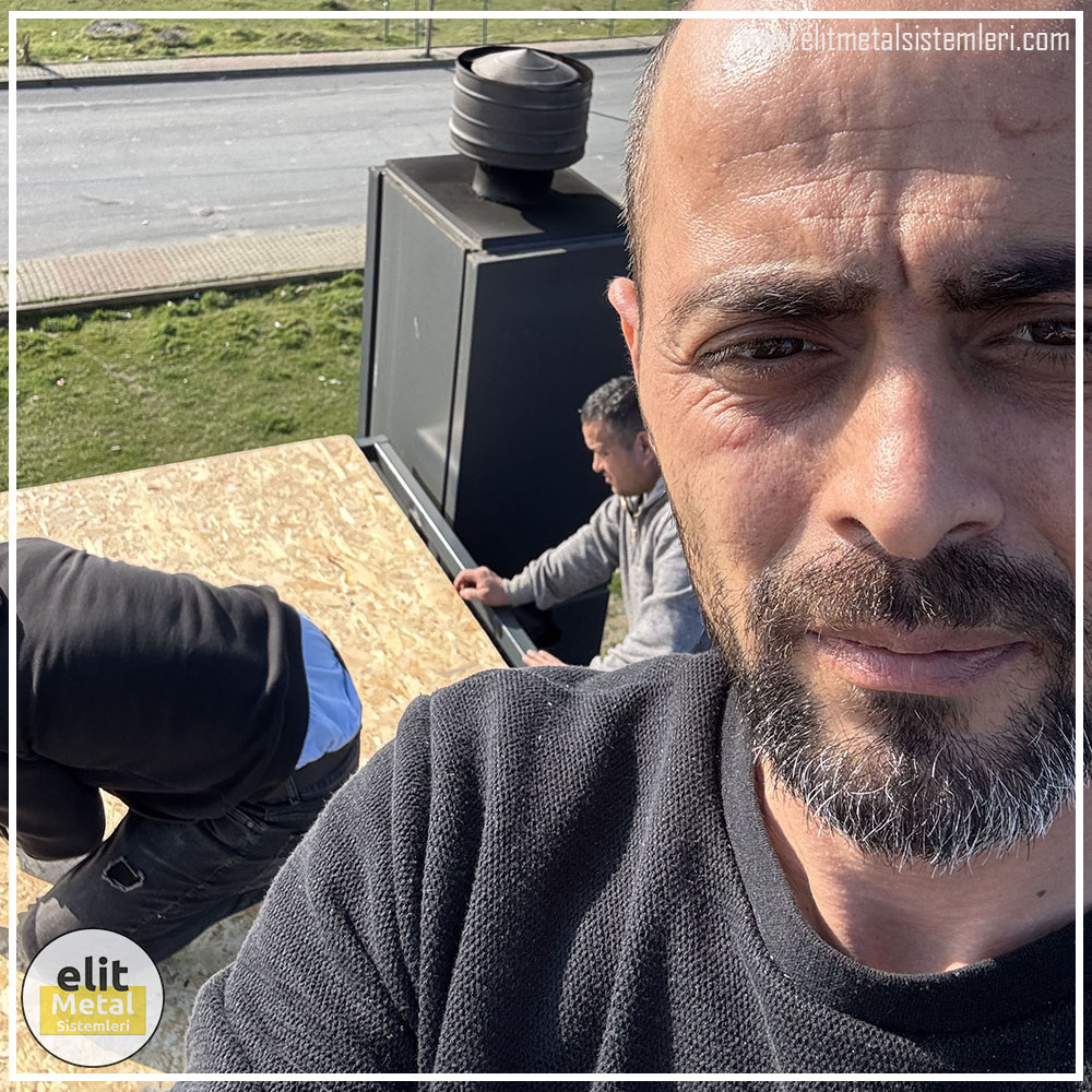 alüminyum çit sistemleri, alüminyum merdiven bariyeri, balkon alüminyum panel, paslanmaz alüminyum güvenlik, dayanıklı alüminyum korkuluk profili, cam panel balkon korkuluğu, temperli cam merdiven paneli, şeffaf cam güvenlik bariyeri, paslanmaz cam bağlantı elemanları, dekoratif cam panel çözümleri, ferforje balkon bariyeri, el işçiliği ferforje panel, özel tasarım ferforje güvenlik, ferforje dış alan koruma, dayanıklı ferforje çit, lazer kesim metal panel, desenli lazer kesim korkuluk, lazer teknoloji ile üretilmiş korkuluk, özel motifli lazer panel, dekoratif lazer metal bariyer, galvaniz mesh panel çit, sanayi tipi mesh güvenlik, tel örgü panel uygulaması, otopark güvenlik paneli, balkon tel panel çözümü, pleksi merdiven paneli, şeffaf pleksi bariyer, dayanıklı pleksi korkuluk, iç mekân pleksi uygulaması, alüminyum duvar tutamaç, merdiven alüminyum tutamak, dayanıklı duvar destek aparatı, motorlu otomatik tente sistemi, açılır kapanır pergole uygulaması, uzaktan kumandalı pergole, motorlu kepenk sistemi, güvenlikli otomatik kepenk, alüminyum çerçeveli kış bahçesi, camlı teras kış bahçesi, kompozit panel dış cephe, alüminyum kaplamalı kompozit panel